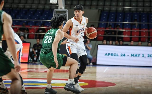 国足球输送 国足球输送