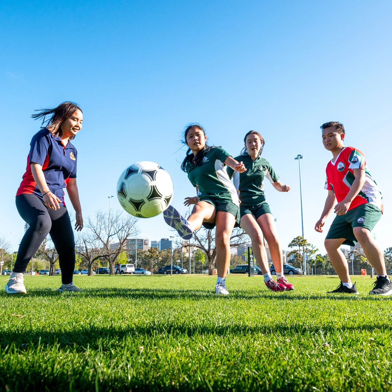 2024怀柔长城马拉松:埃塞俄比亚选手获男女冠军.